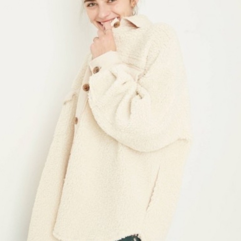 Wild Fable Fuzzy Oatmeal Cream Shacket Sold Out - Picture 5 of 8